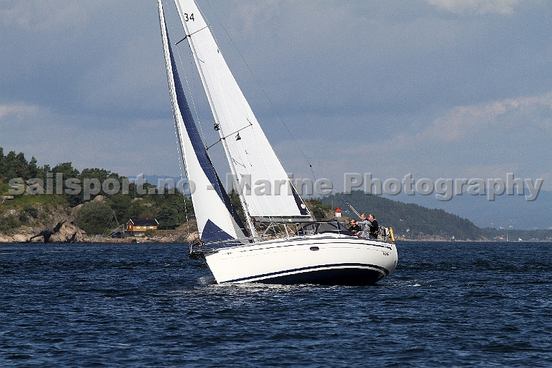 Bavaria 34_5.jpg